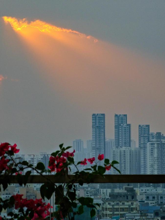 Bridge Service Apartment Hyderabad Exteriör bild